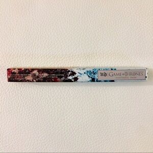 Urban Decay Game Of Thrones Winterfell Snow eyelin